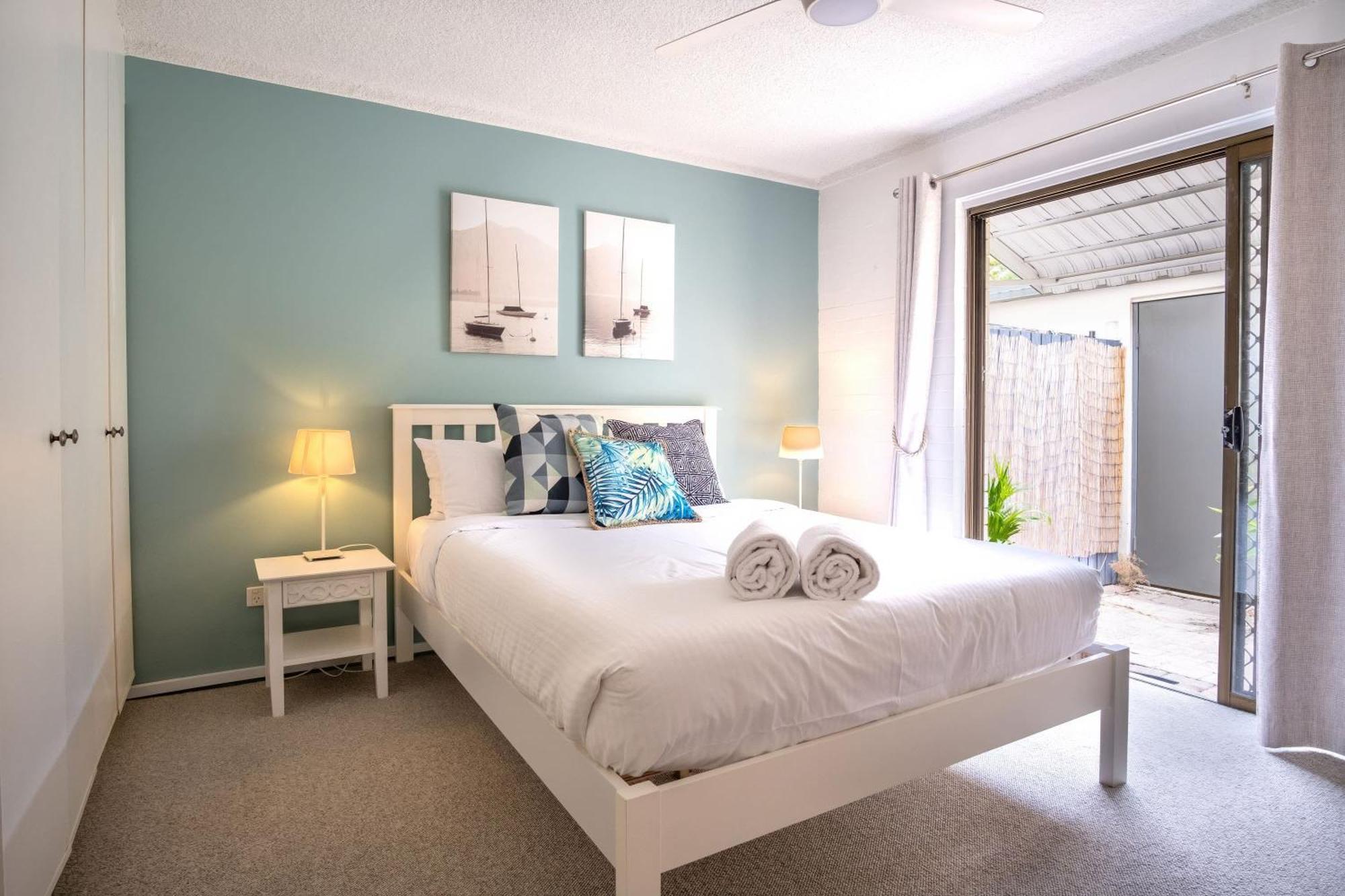 Apartment Peaceful River Front Escape Short Walk To Ocean St Maroochydore